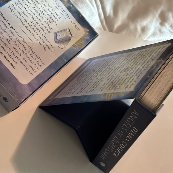 Angels of Light Cards by Diana Cooper - Picture 9 of 11